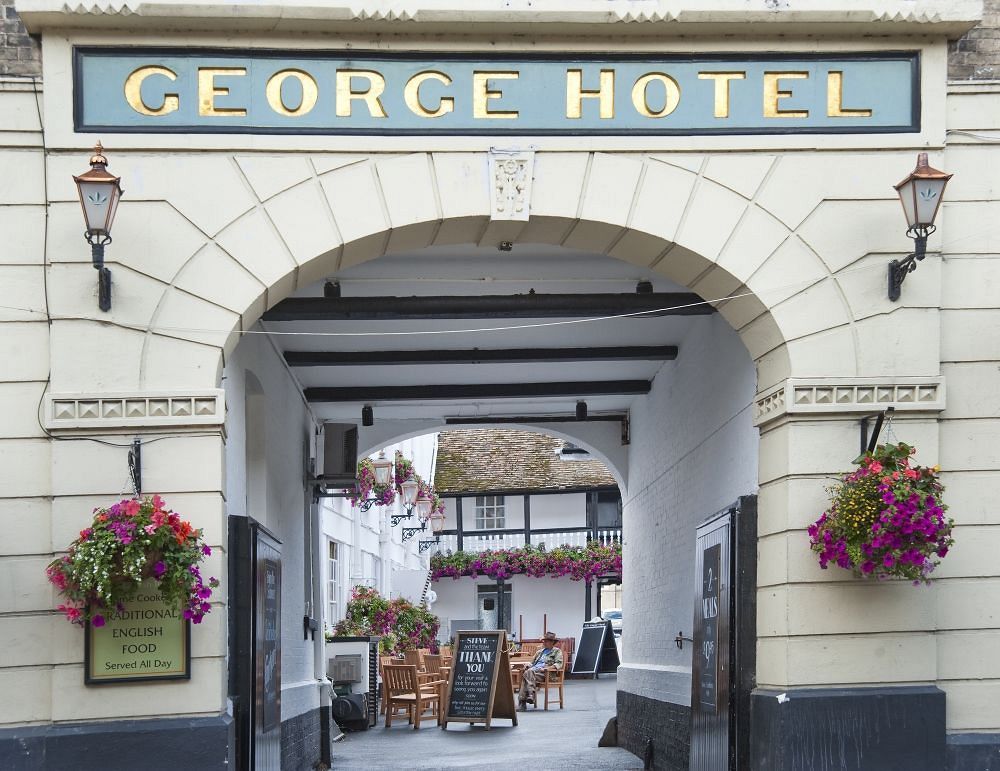 George Hotel By Greene King Inns هنتينجتون المظهر الخارجي الصورة